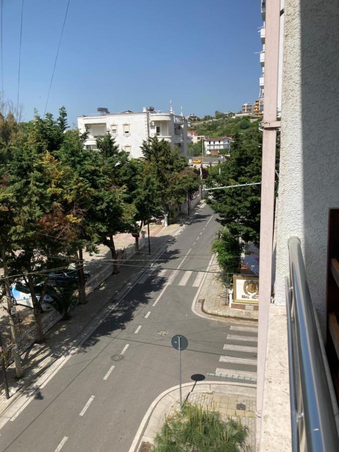 Lungomare Holiday Apartments Durrës Extérieur photo