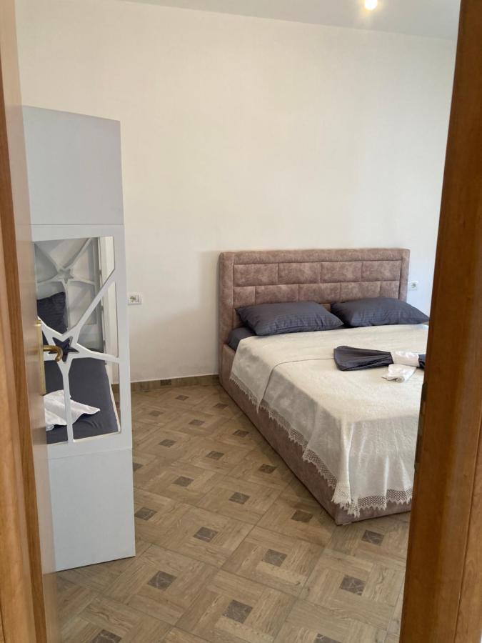Lungomare Holiday Apartments Durrës Extérieur photo